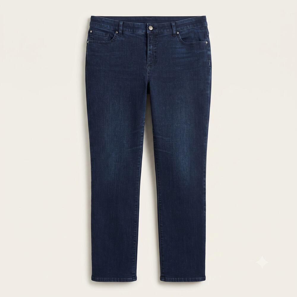 Chicos Womens L Minimalist Preppy Tailored Fabulously Slimming Straight Jeans